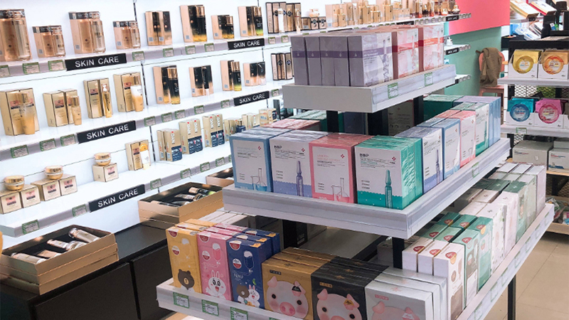 臭氧老化試驗箱的安全控制與環(huán)保技術